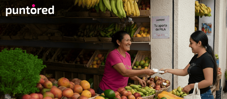 Persona realizando el proceso para pagar aportes PILA en línea de manera sencilla
